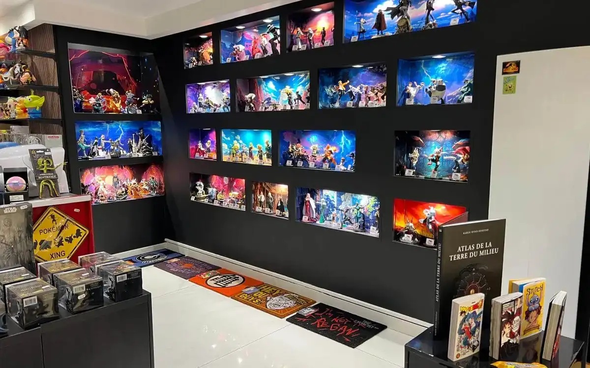 Devanture de ShopForGeek Reims